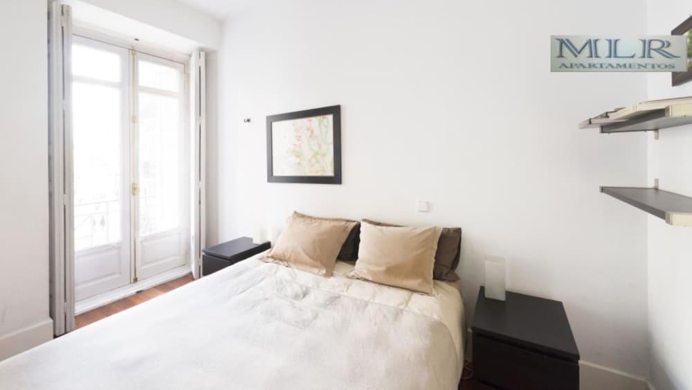 Modern Flats In Justicia By Allo Housing Madrid Exterior foto